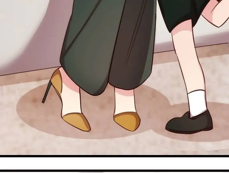 《贺少的闪婚暖妻》第145话 这个时候看我？ 第5页
