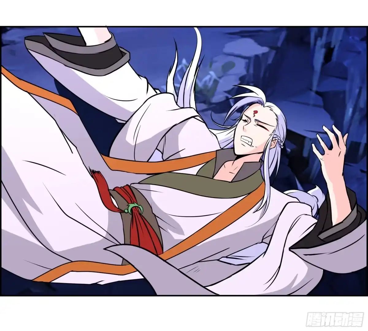 《蛇精是种病》狐狸女王重伤岚帝 第33页
