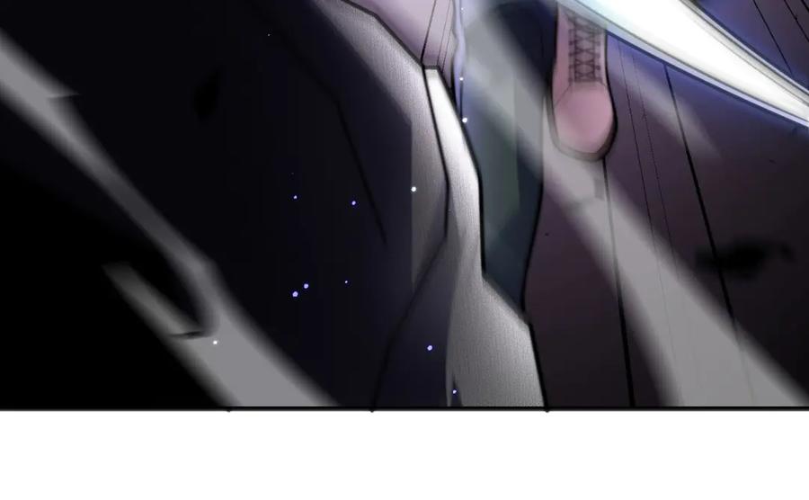 《我在末世给别人升级》第5话 石中折凳 第180页