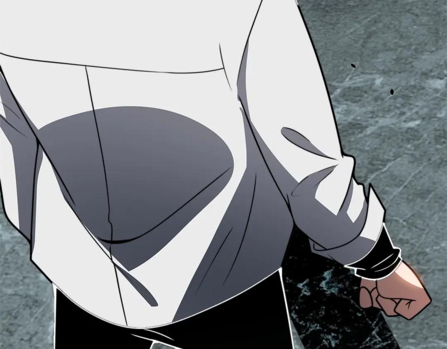 《我在末世给别人升级》第35话 李本华李主任 第35页